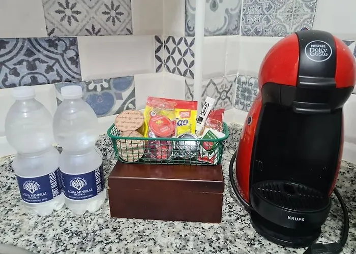 Apartamento En El Fontanal, Casa- Patio De Vecinos